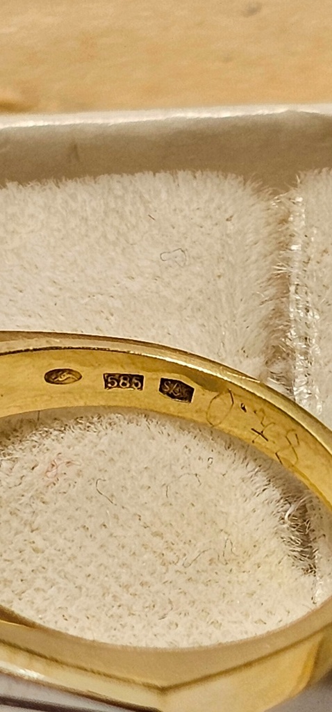 14k zlatý prsteň 0,78ct - 7