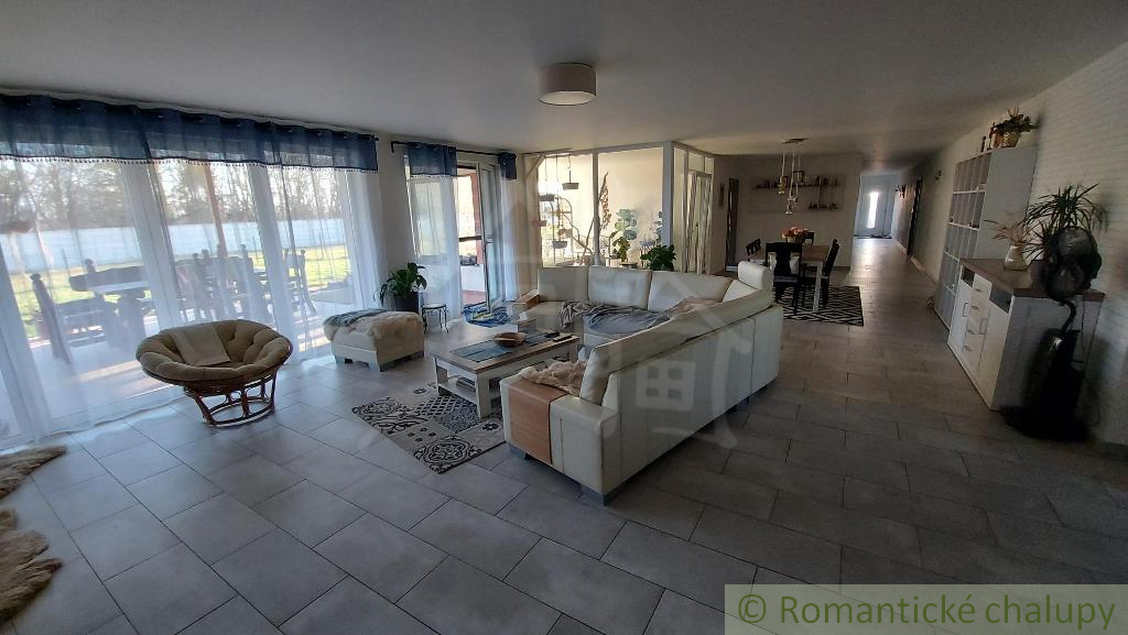 Exkluzívna usadlosť na bývanie, podnikanie, farmu, alebo a - 7