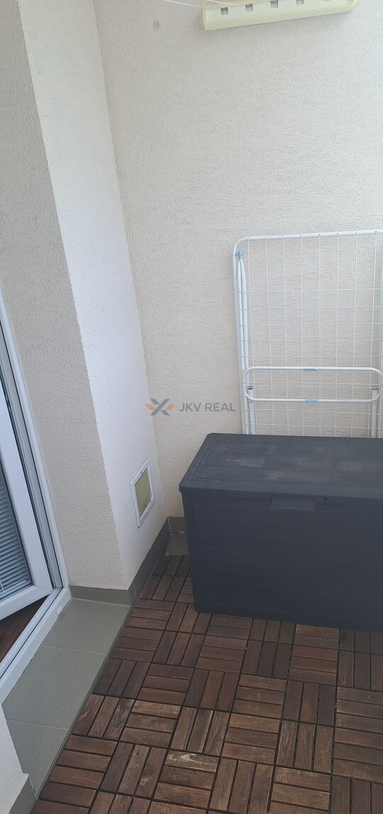 Prenájom zariadeného 3-izbového bytu - TRNAVA - 7