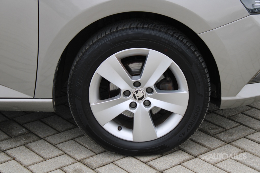 Škoda Fabia Combi 1,0 TSi 70 kW AMBITION - 7