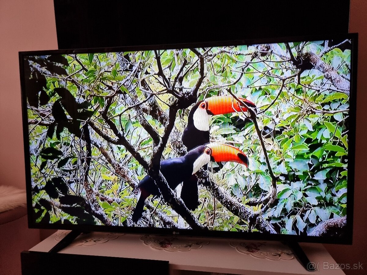 Predám LED TV LG 49LB550V Full HD - 7