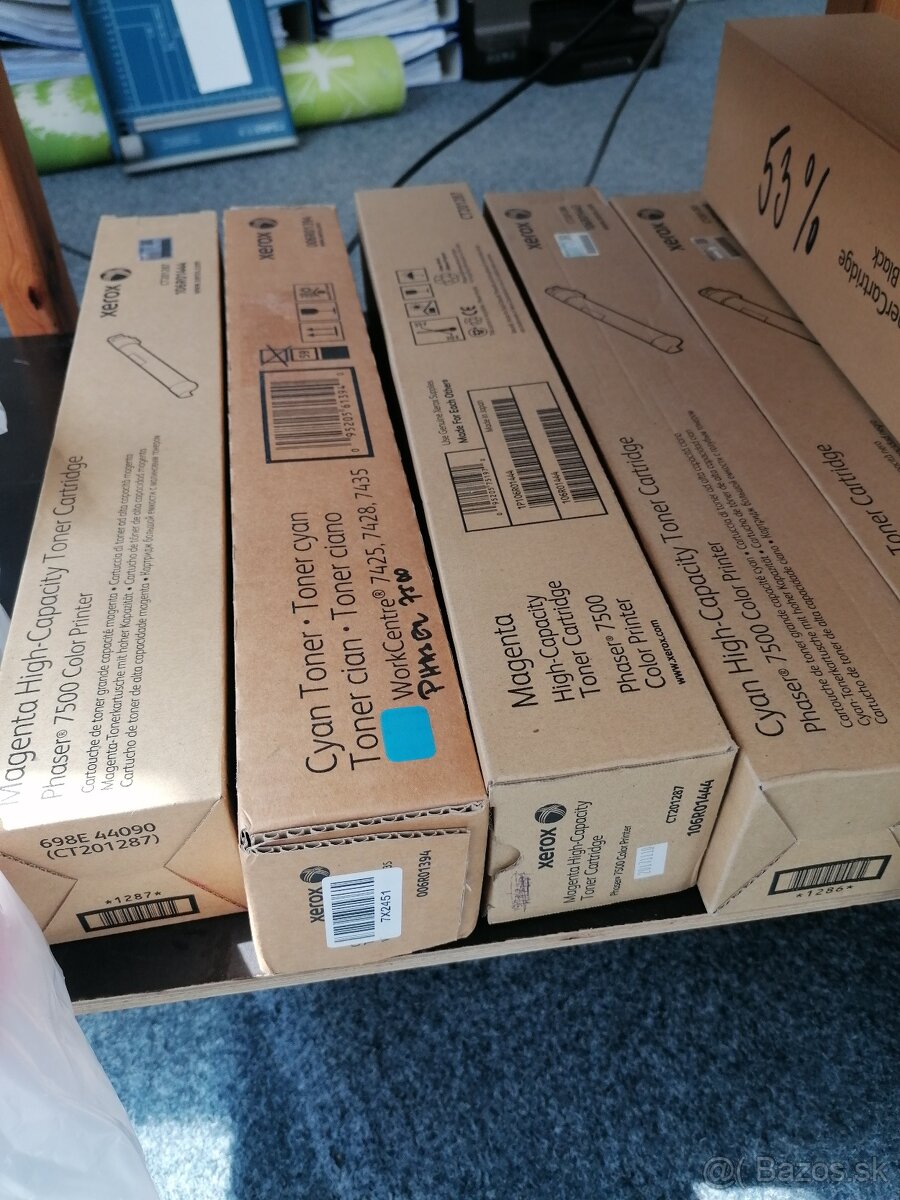 XEROX 7500 - 7
