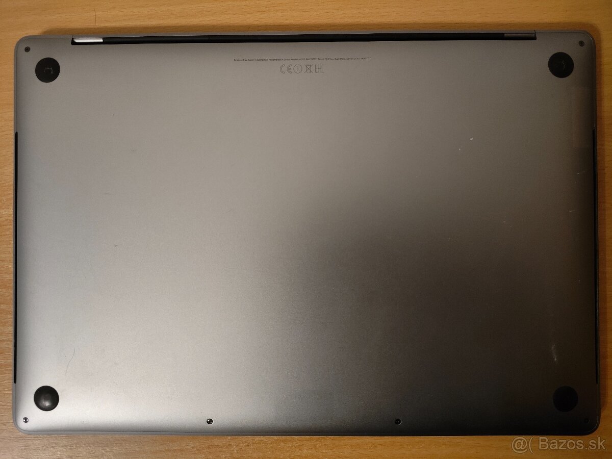 MacBook Pro 15 2016 | i7 • 16GB • 1TB SSD - 7