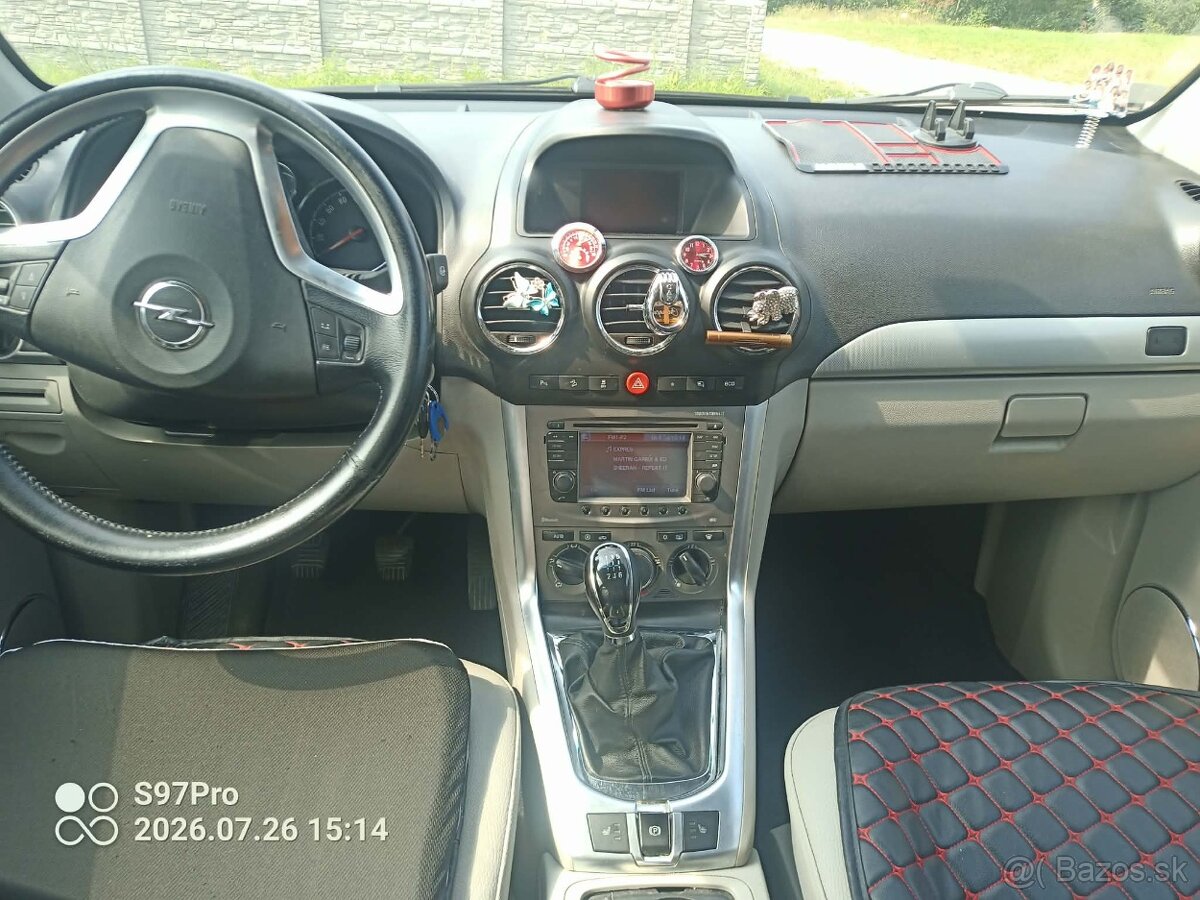 Opel Antara 2,2 - 7