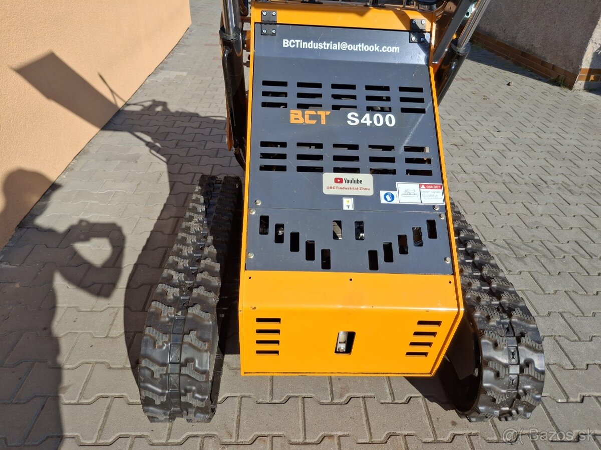 Mini pásový nakladač Skid Steer BCT 400 - 7