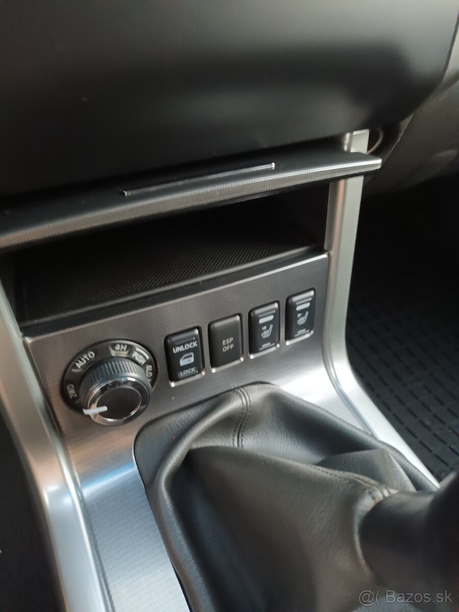 Nissan Pathfinder r 51 - 7