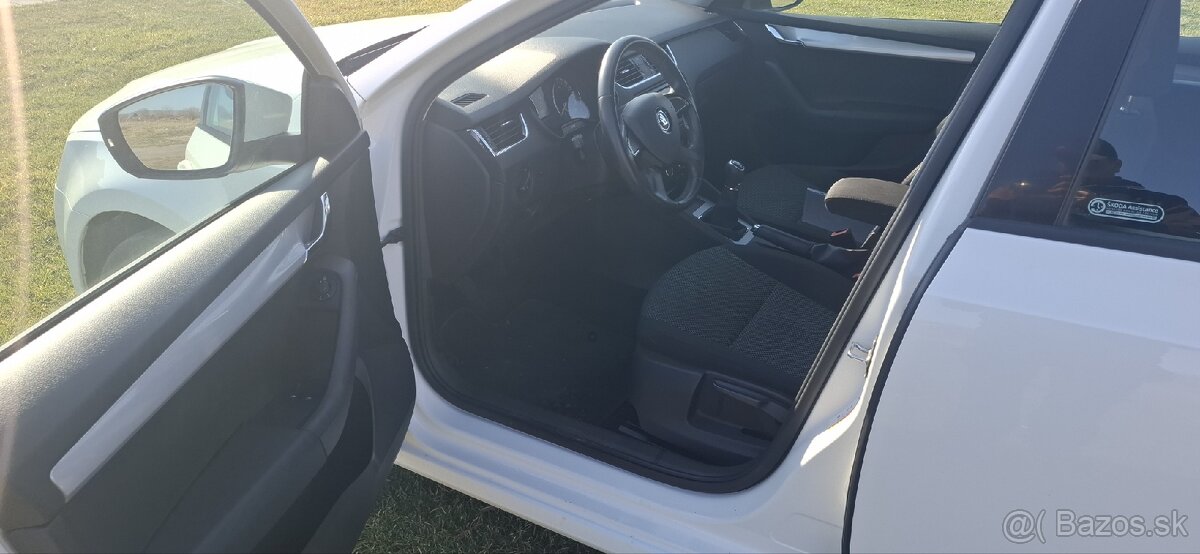 Škoda Octavia 2015 1.6 Diesel - 7