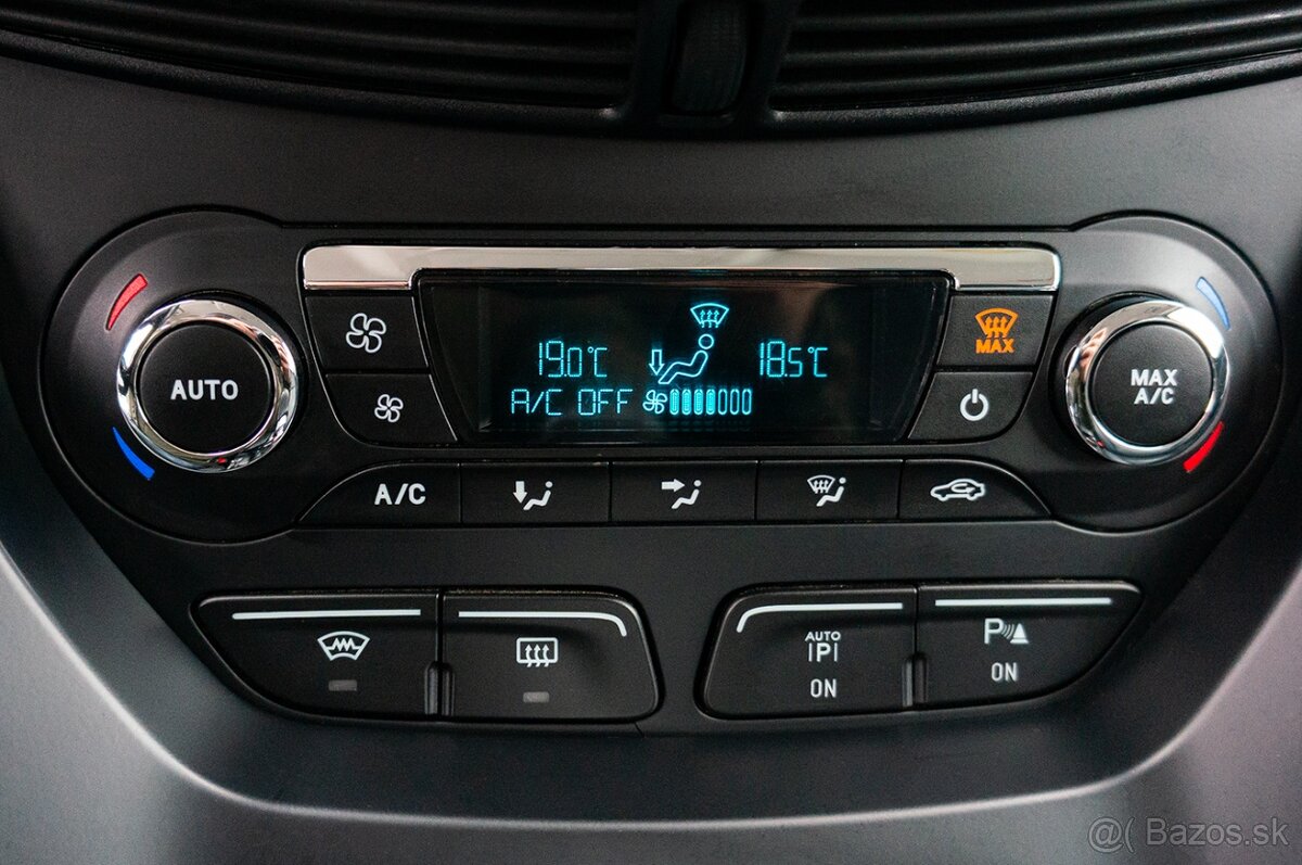 Ford Grand C-Max 2.0 TDCi TITANIUM (7-míst) - 7