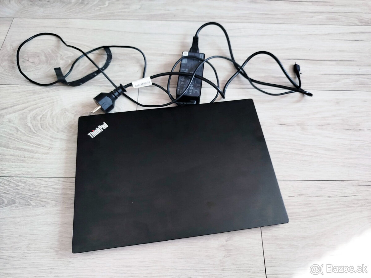 notebook Lenovo ThinkPad E14, Core i7, Radeon RX640, W11 - 7