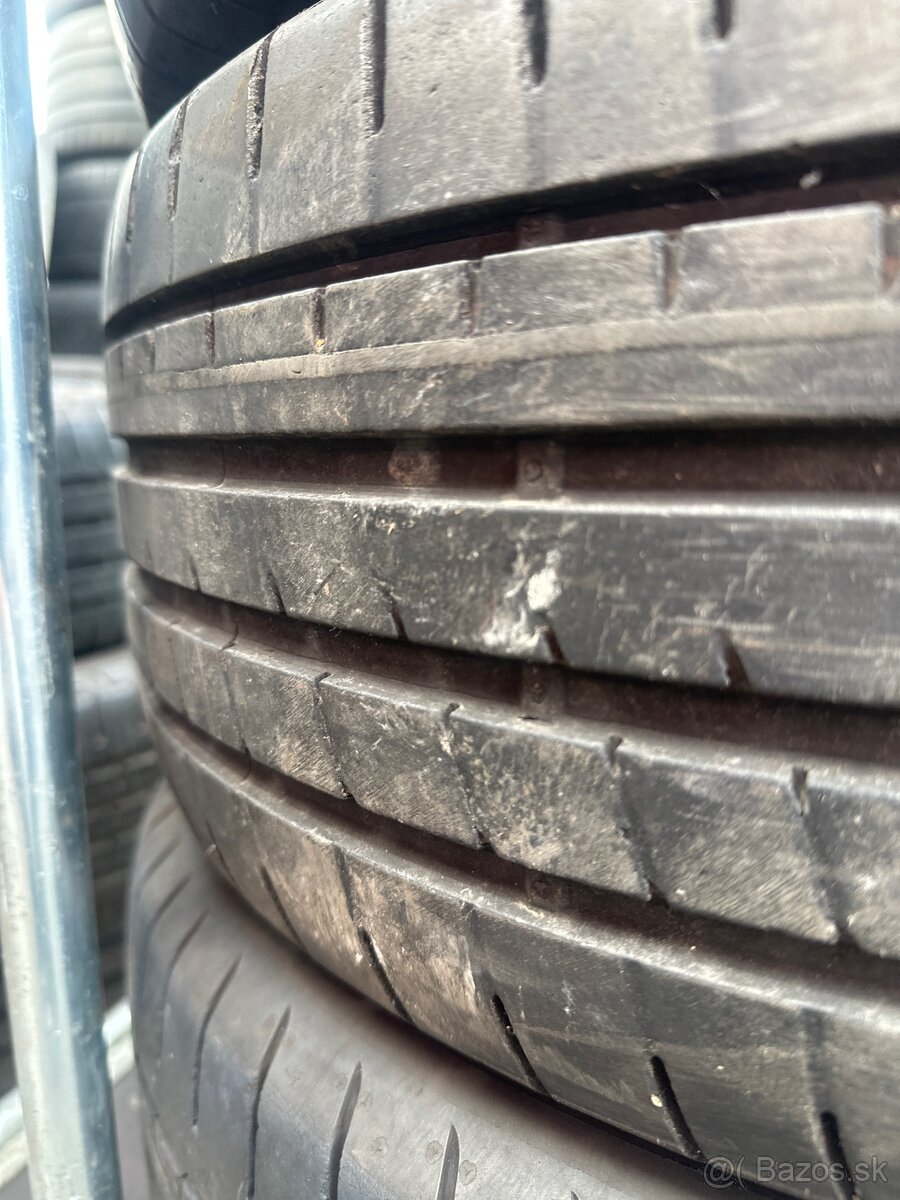 225/55 R17 good year - 7
