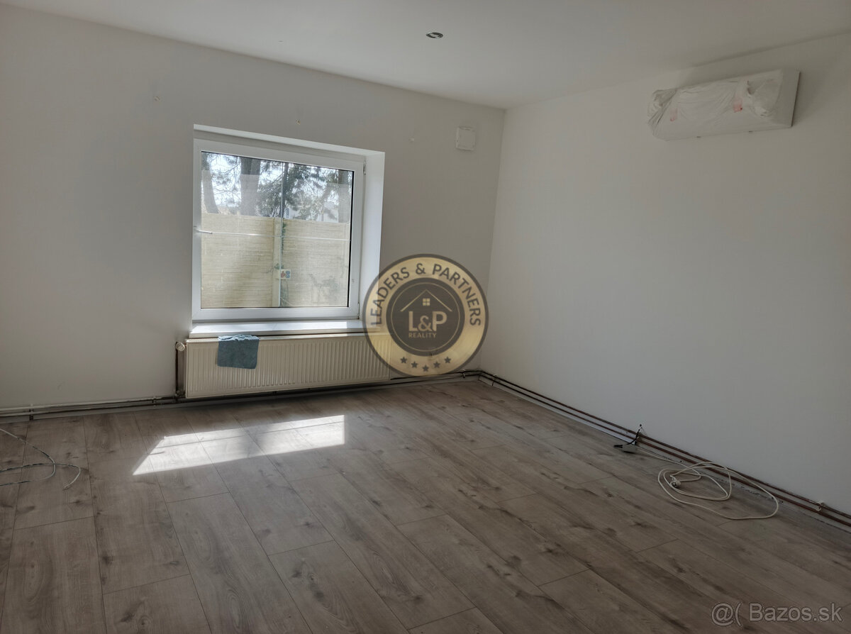 Rodinný dom vo Veľkých Ripňanoch 6.izieb -1408m2 pozemok. - 7