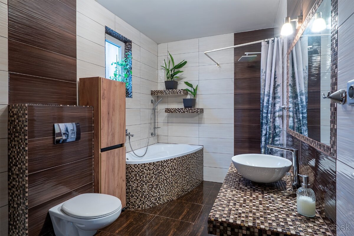 Exkluzívne Vám ponúkame na predaj rodinný v obci Závod - 7