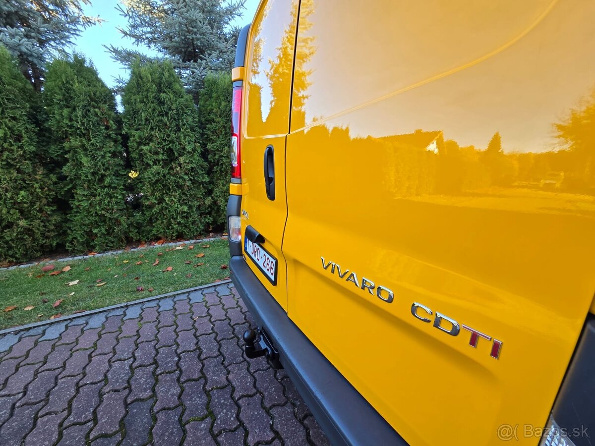 Predám dodávku Opel Vivaro LONG 6 MIESTNE. - 7