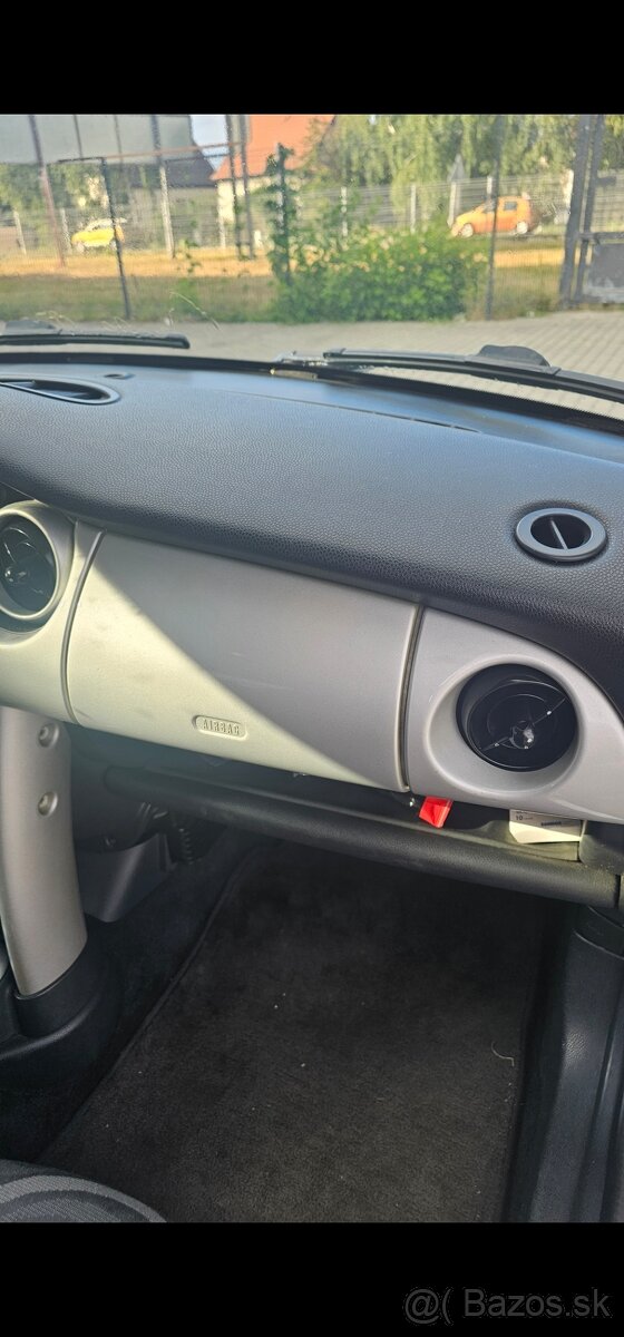 Mini cooper 1.6 benzín 66kw (90ps) - 7