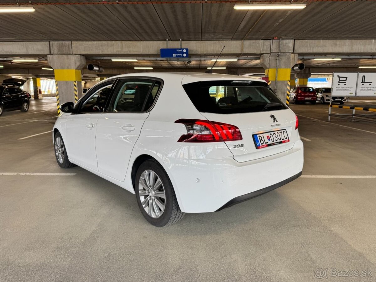 Peugeot 308 - 7