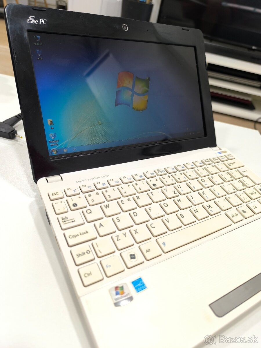 ASUS EEE - 7