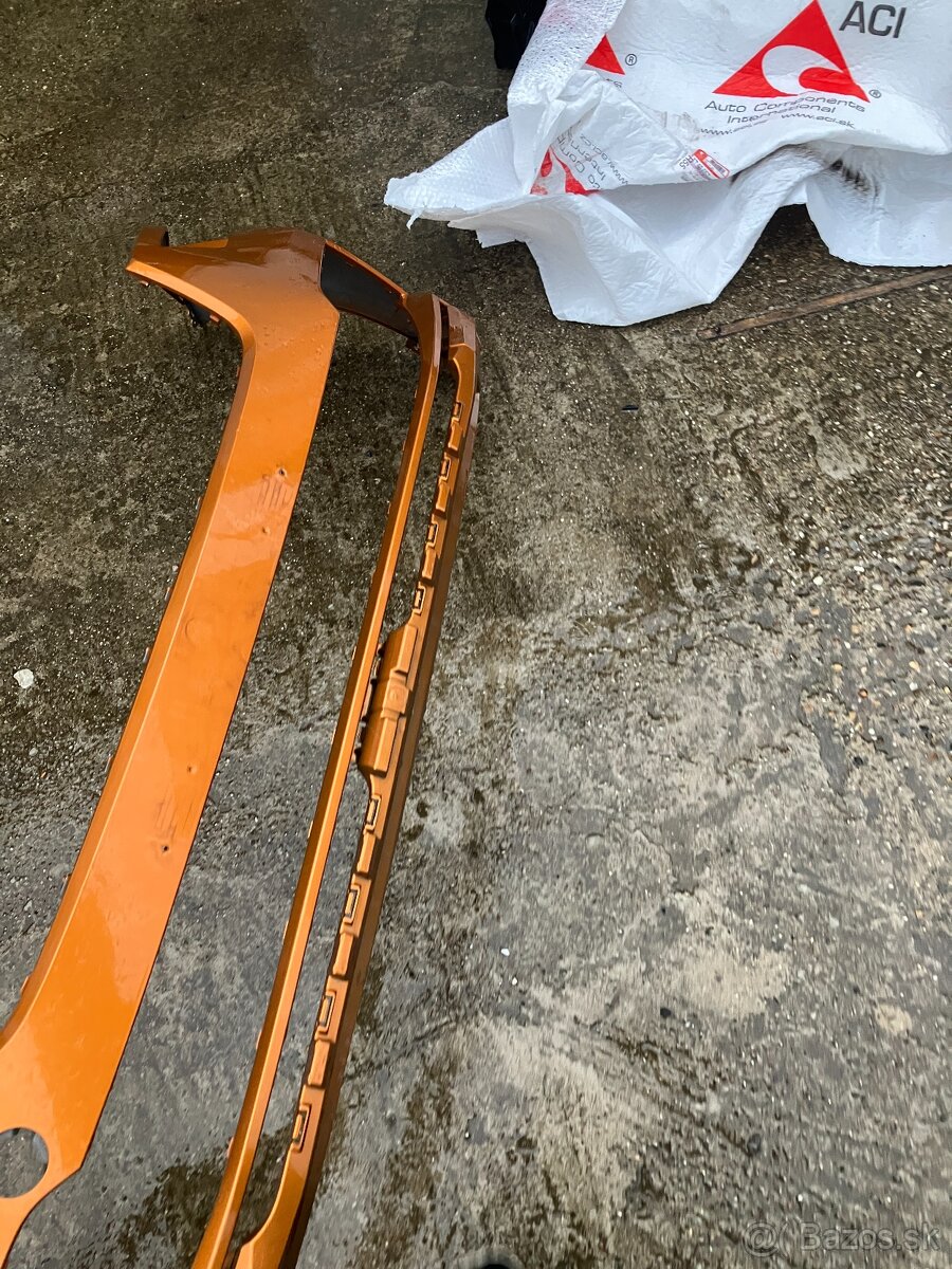 predni naraznik skoda kamiq kamik oranzovy - 7