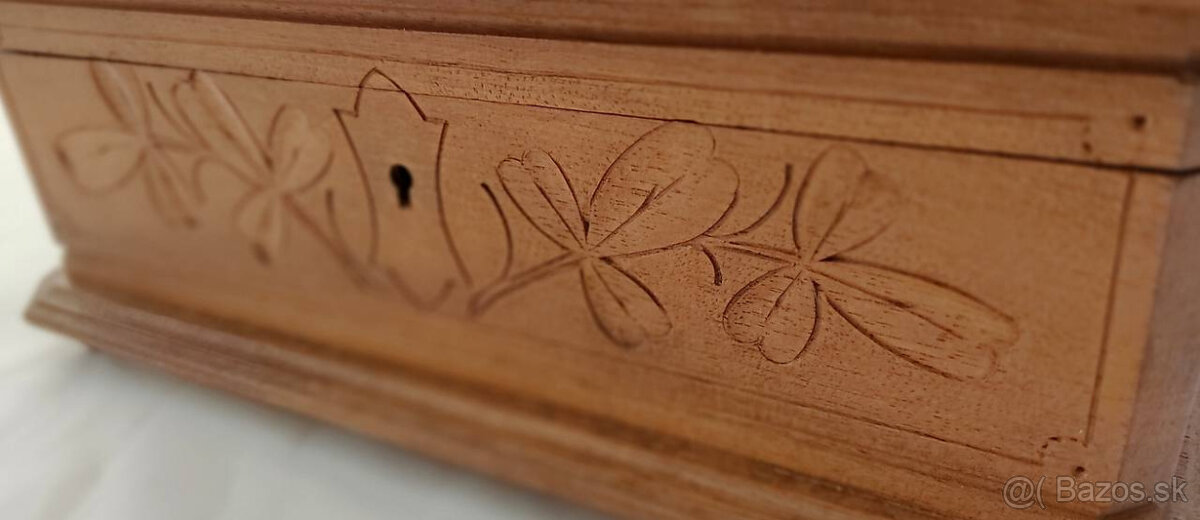 Starožitná skrinka - 7