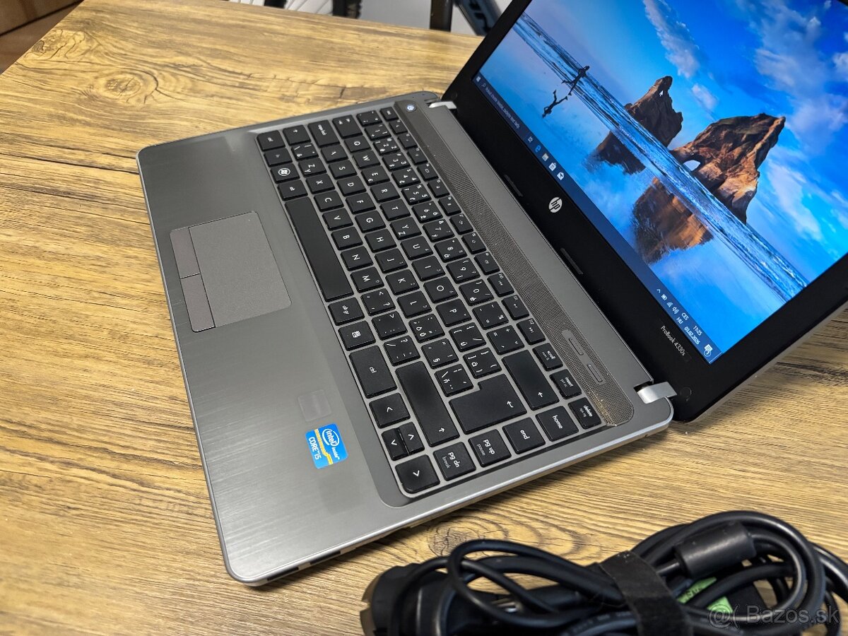 HP/Notebook/i5/4GB RAM DDR3/500GB SSHD/Intel HD 2GB Grafika - 7