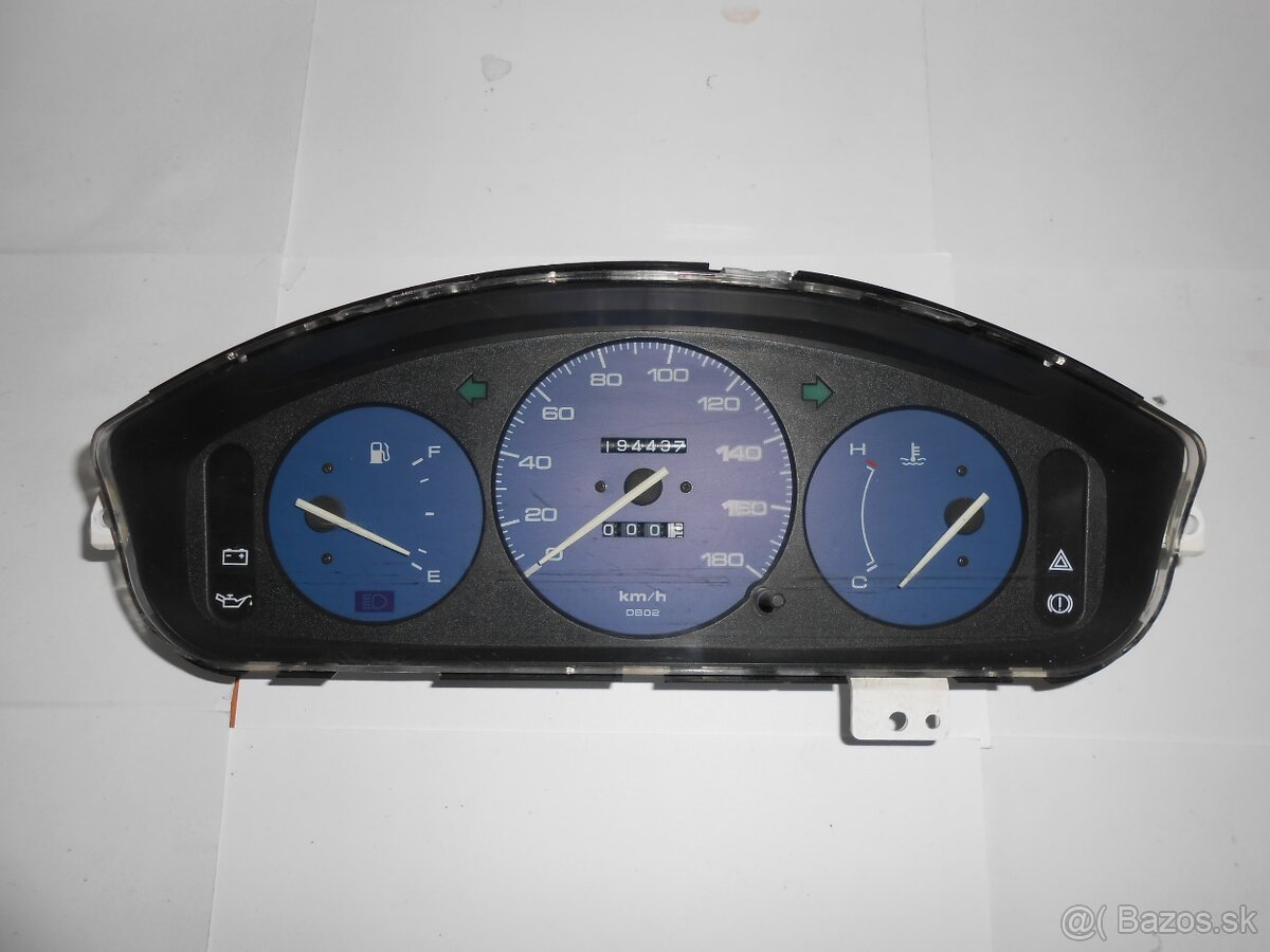 Budiky Mazda 121 / benzinové / - 7