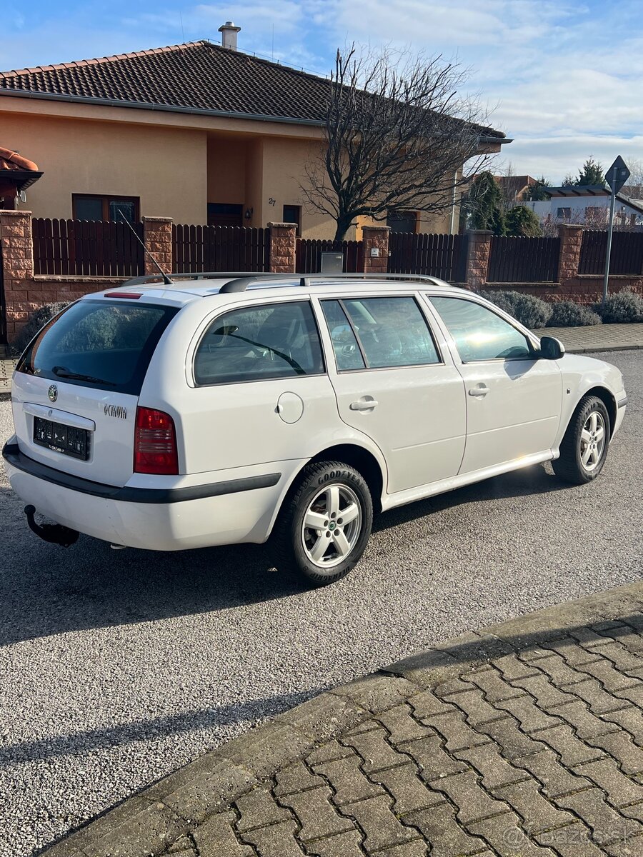 Škoda Octavia 1.9TDi 74kW r2010 - 7