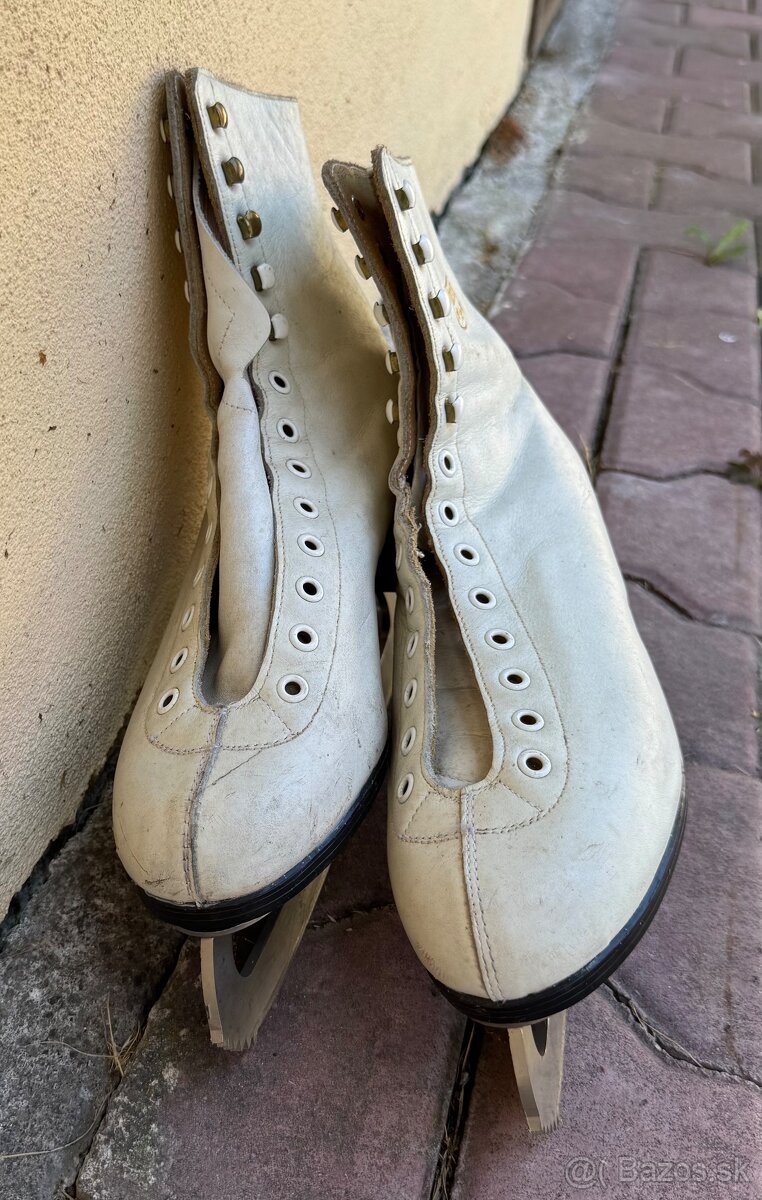 Dievčenské korcule - 7