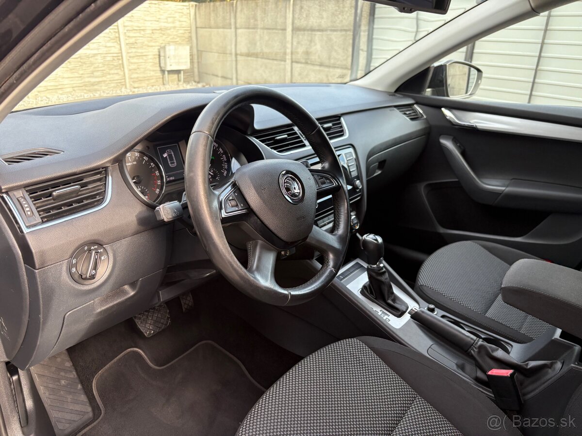 Škoda Octavia 2.0TDi DSG Combi - 7