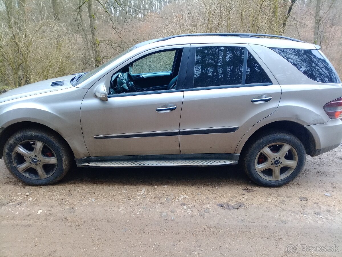 Rozpredám Mercedes ML w 164 - 7