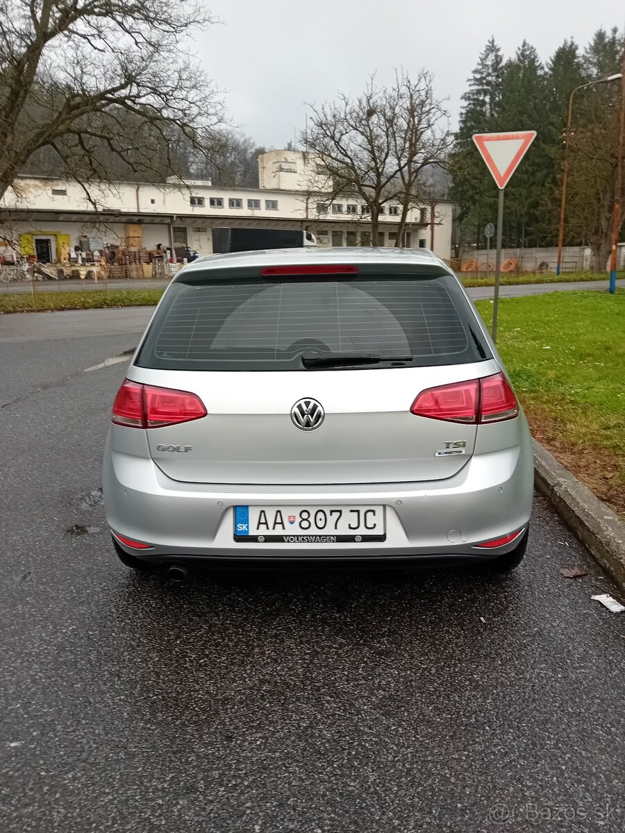 Predam Volkswagen golf 7...69×××km - 7