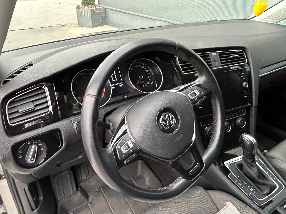 Volkswagen Golf 7 - 7