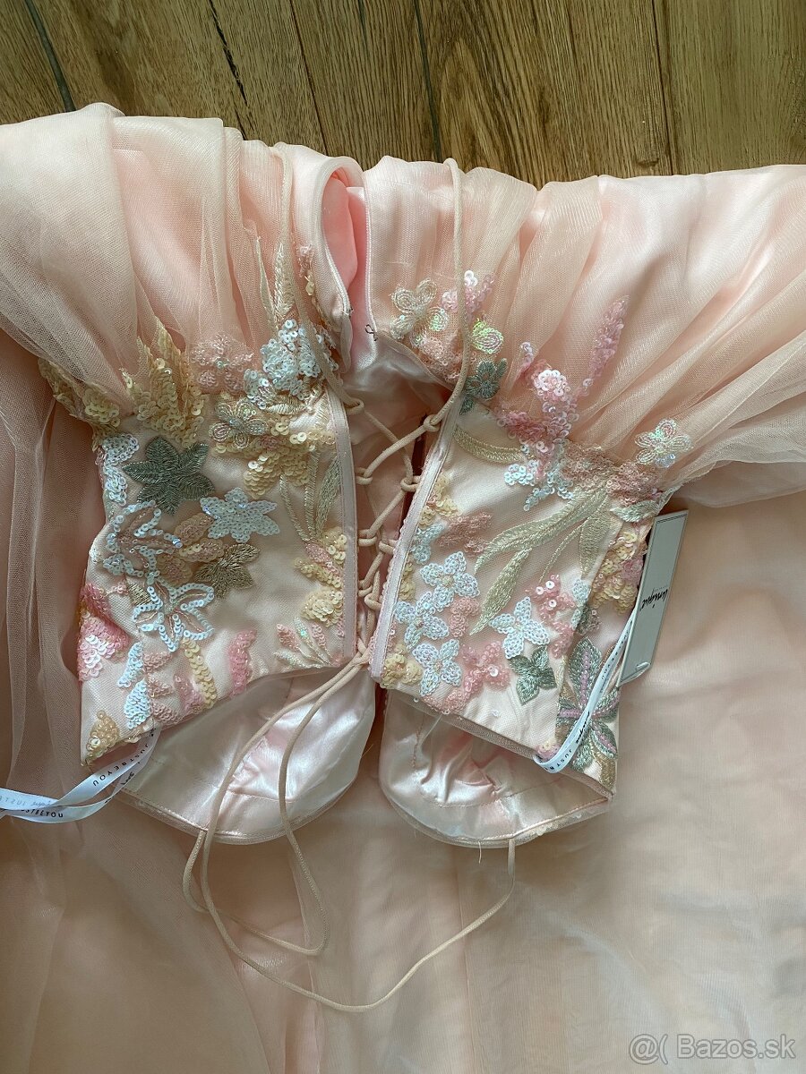 Dlhe tylove spolocenske saty Unique - 7