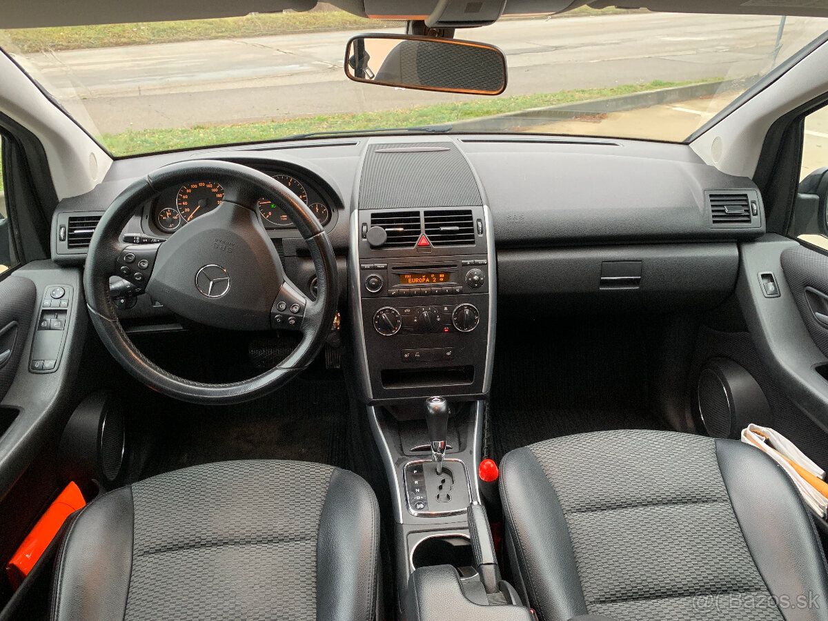 Mercedes - Benz A 180 CDi - 7