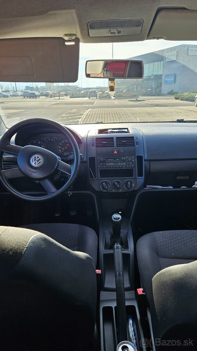 Volkswagen Polo - 7