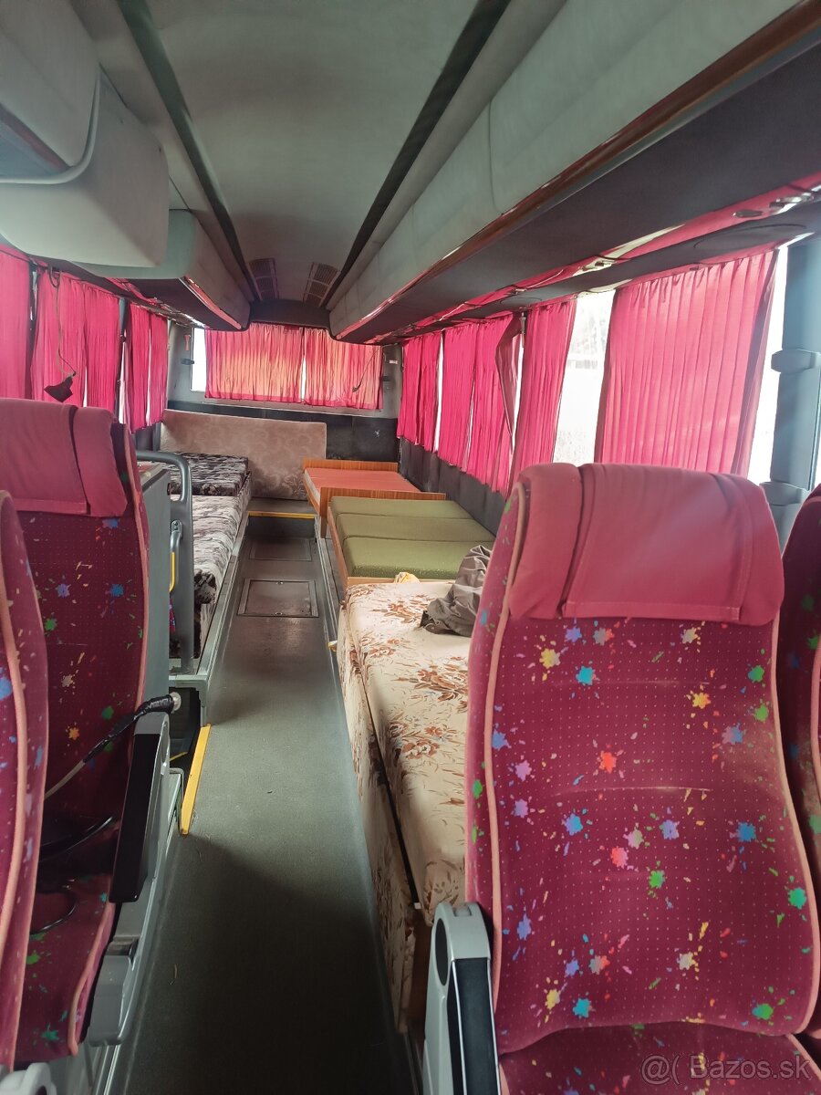 autobus-obytný automobil - 7