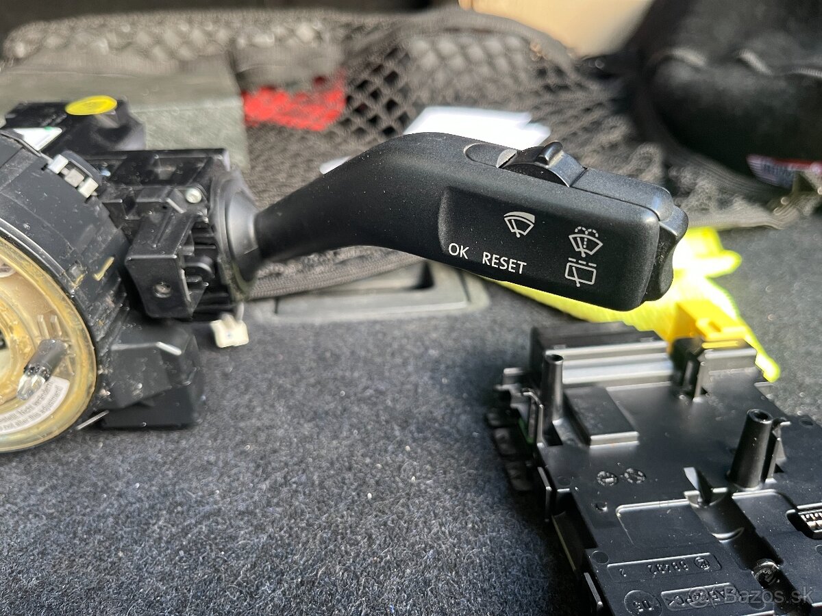 Podvolantova RJ a packy Passat B6 - 7