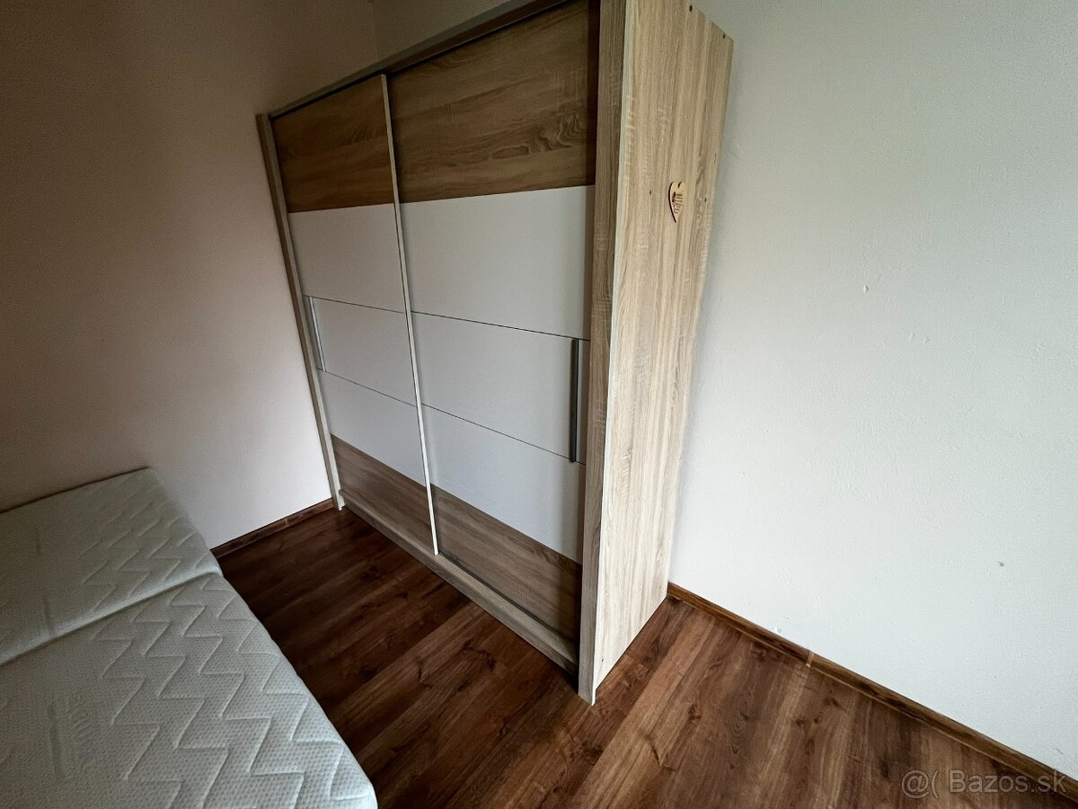 1 izbový zariadený byt s balkónom na prenájom. - 7