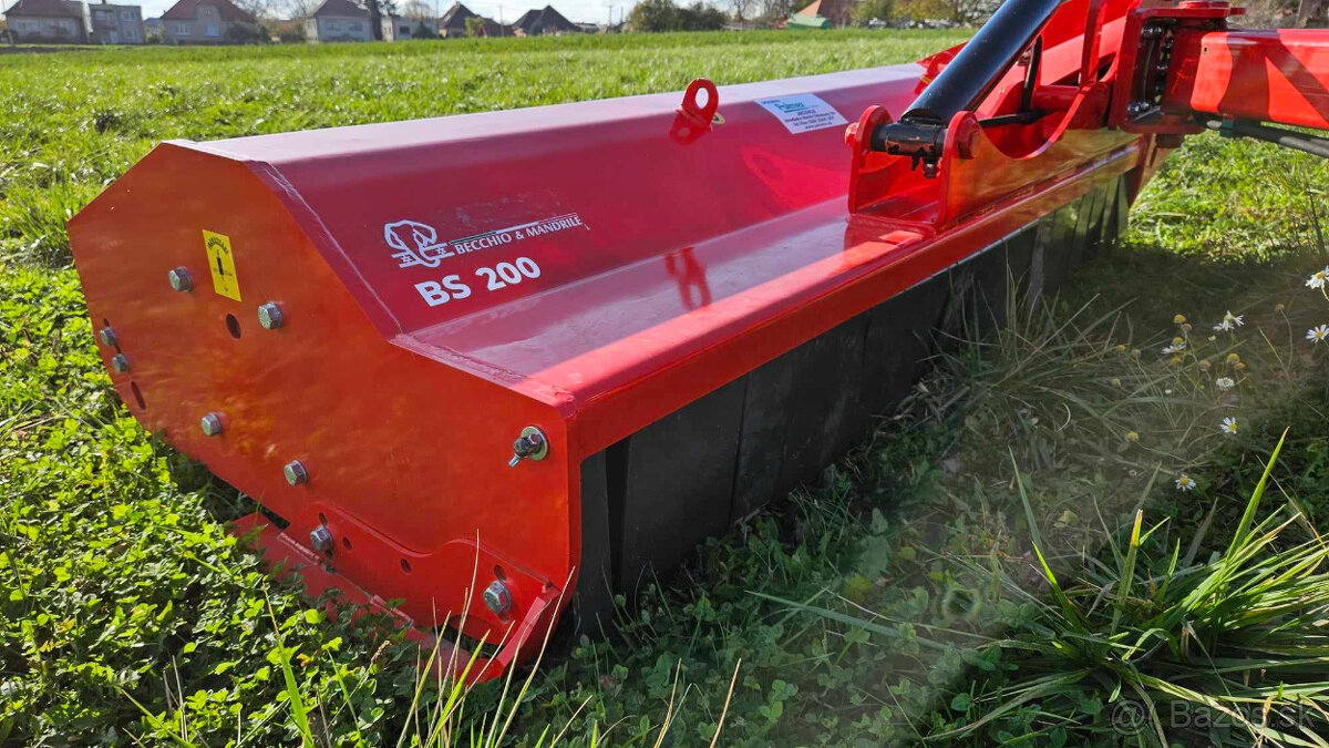 Svahový mulčovač Becchio Mandrile BS 200 - 7