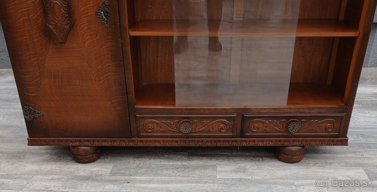 Knižnica starožitná . - 7