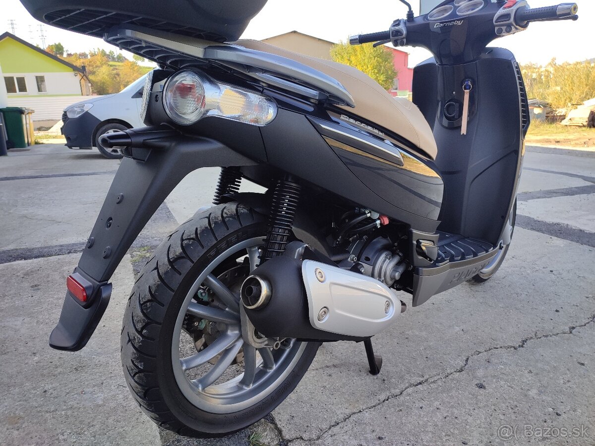 Piaggio Carnaby 125 - 7