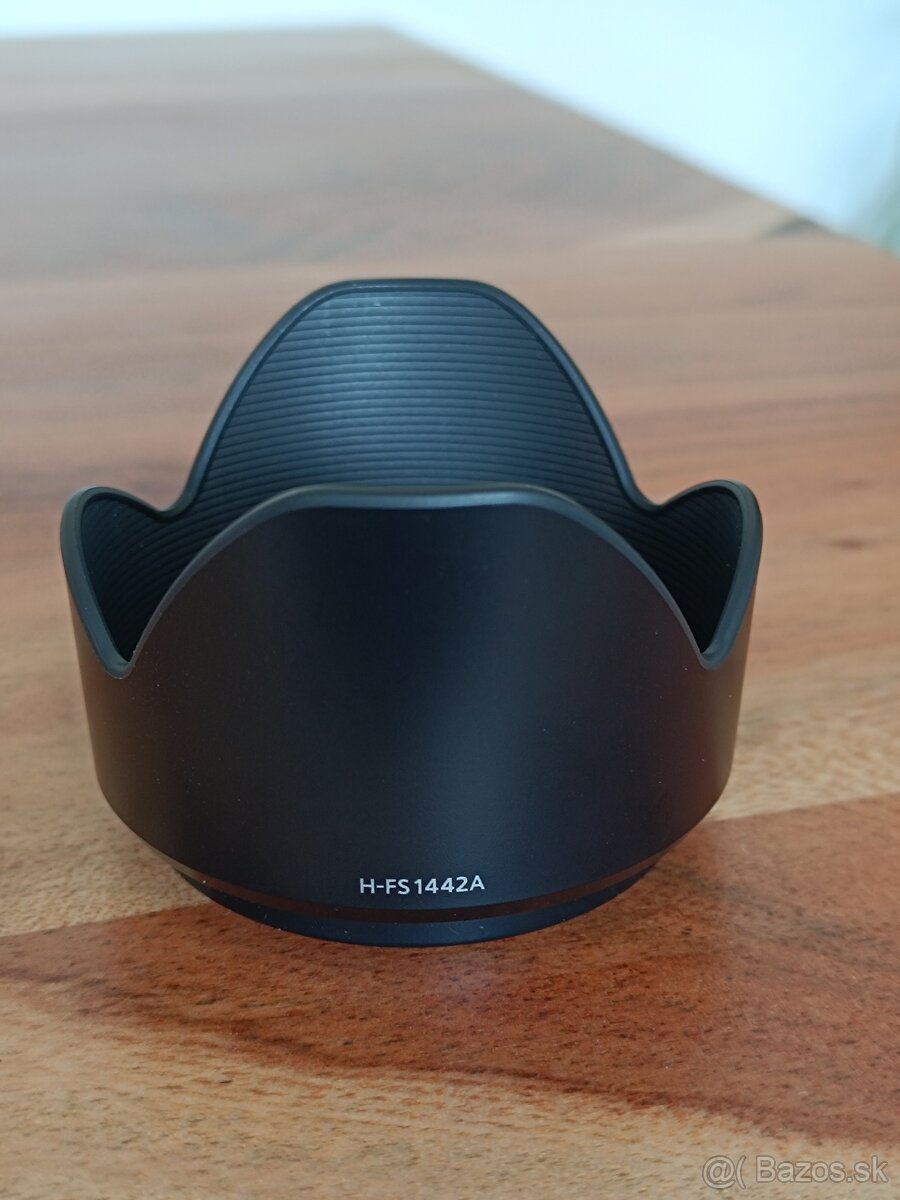 Nová slnečná clona H-FS1442A na objektív Panasonic Lumix - 7