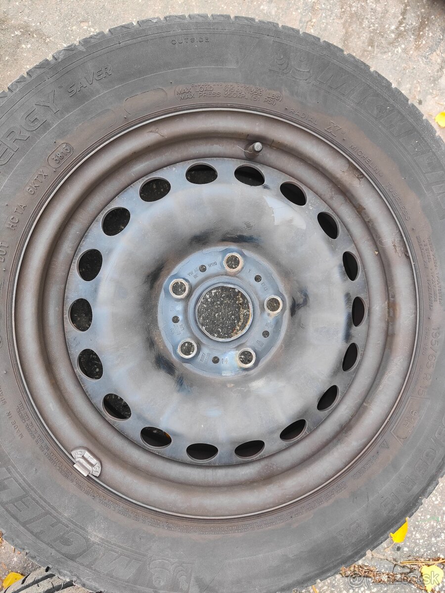 Sada plechovych diskov original VW + VW Puklice - 7