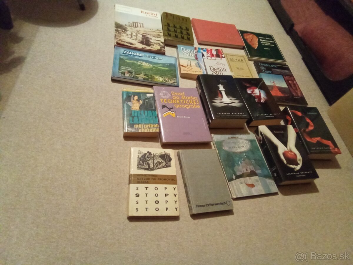 Detske a ine knihy vol.100 + PC hra Sims, X-MAG CD a Texpon - 7