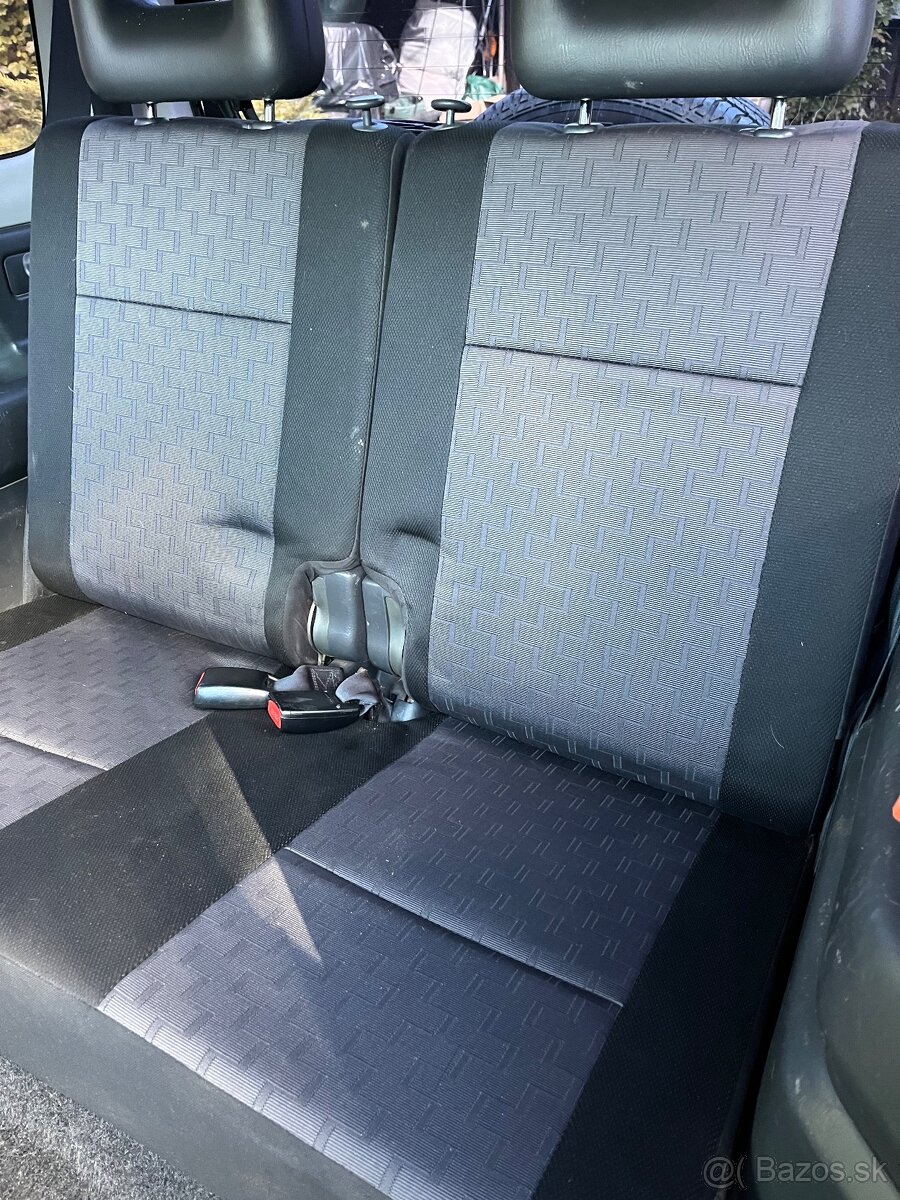 Suzuki Jimny Diezel rok 2010 1,5 silnejšia verzia Nova Stk - 7