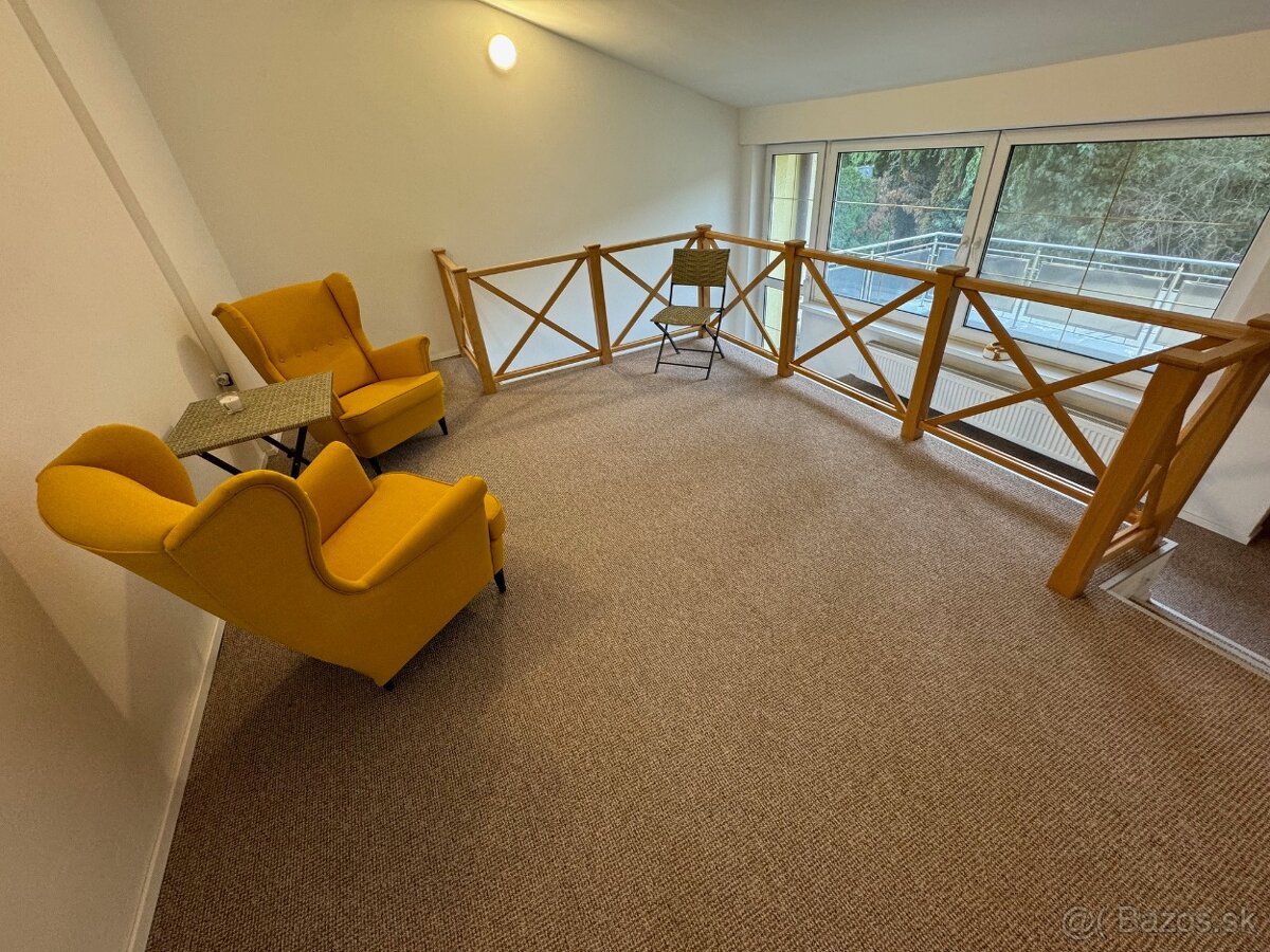 🏡 NA PREDAJ – 4-izbový byt s TERASOU, LOGGIOU, PARKOVANÍM - 7