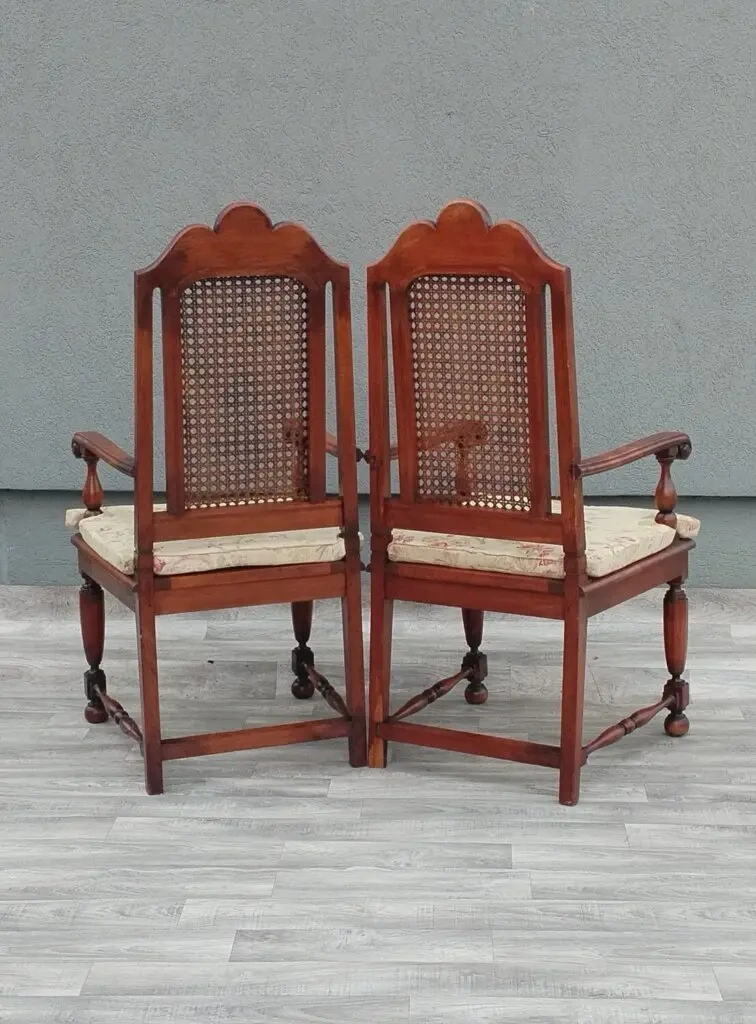 Set starožitný kláštorný. - 7