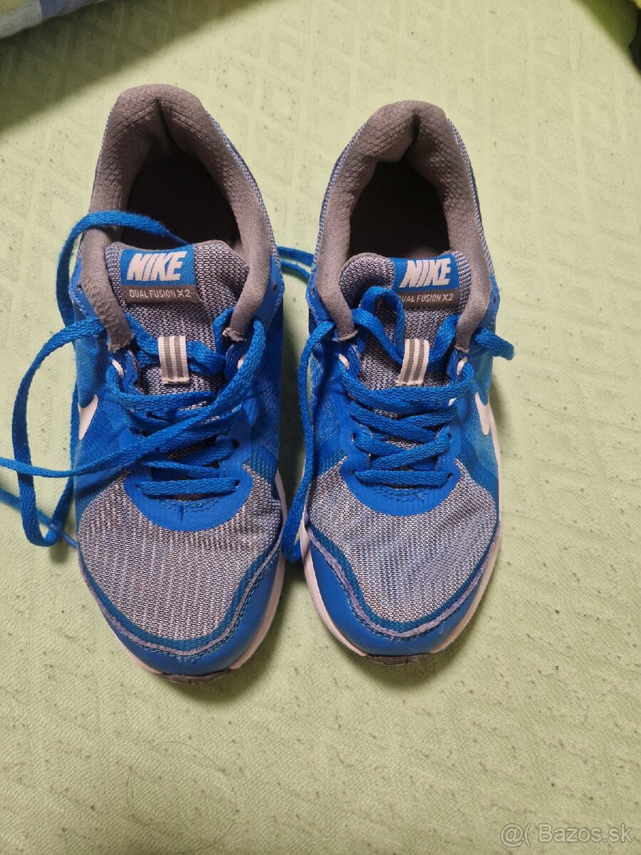 Adidas 35, Nike 36/37, 38, topanky 36 a 2x lodicky 37 - 7