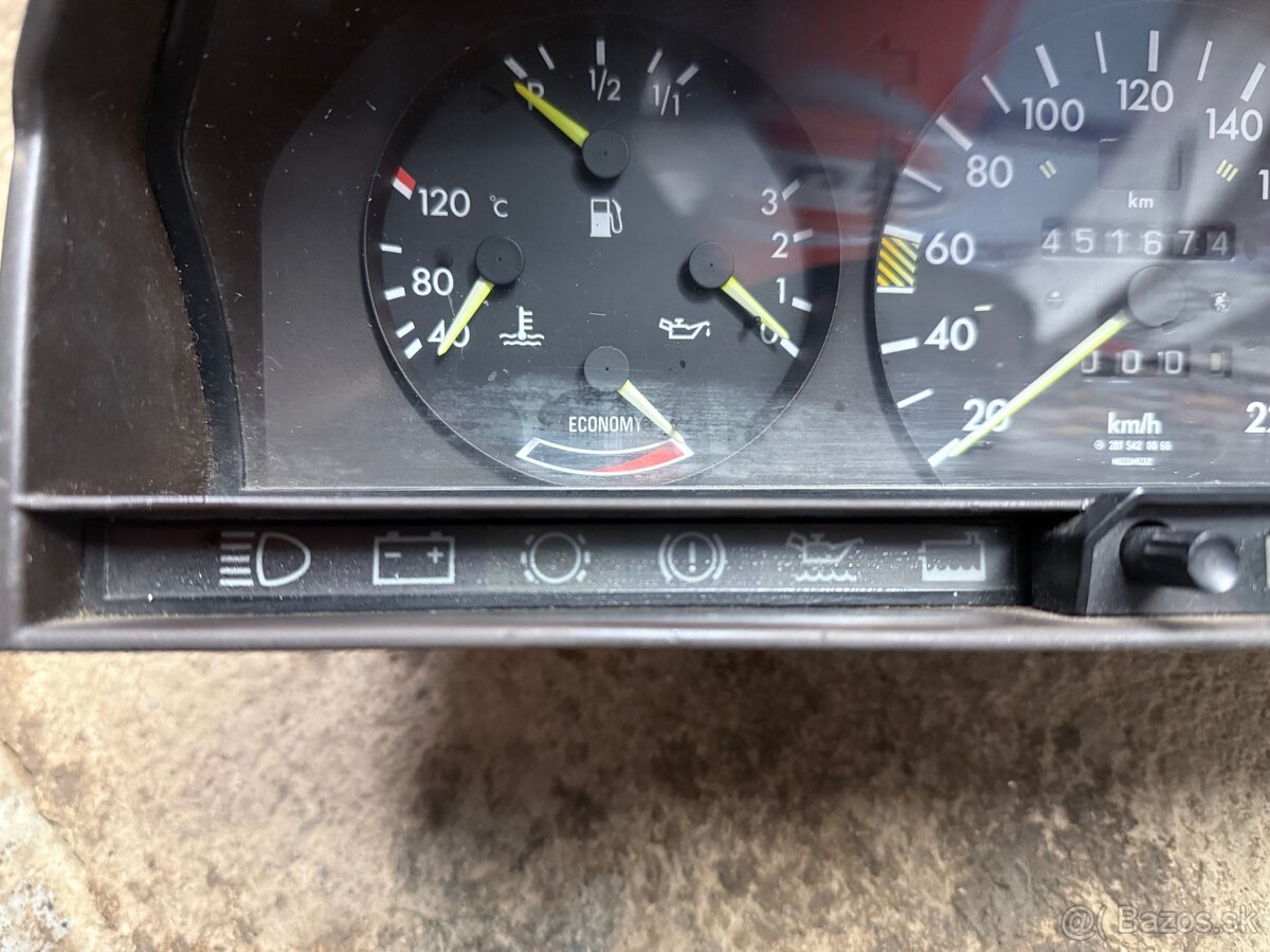 Budíky tachometra mercedes w201 190d - 7