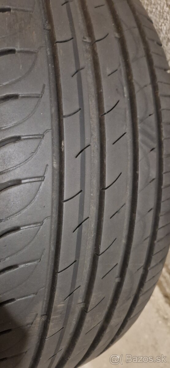 BMW 205/55R16 91H - 7