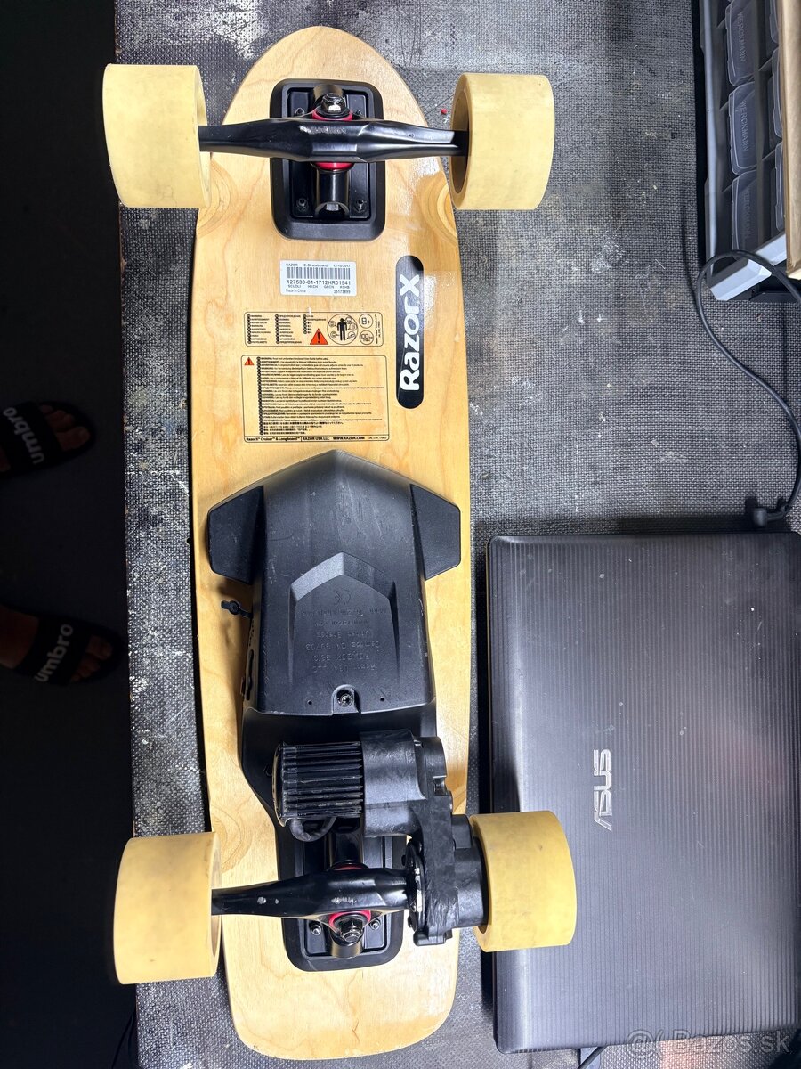 RazorX elektrický skateboard - 7