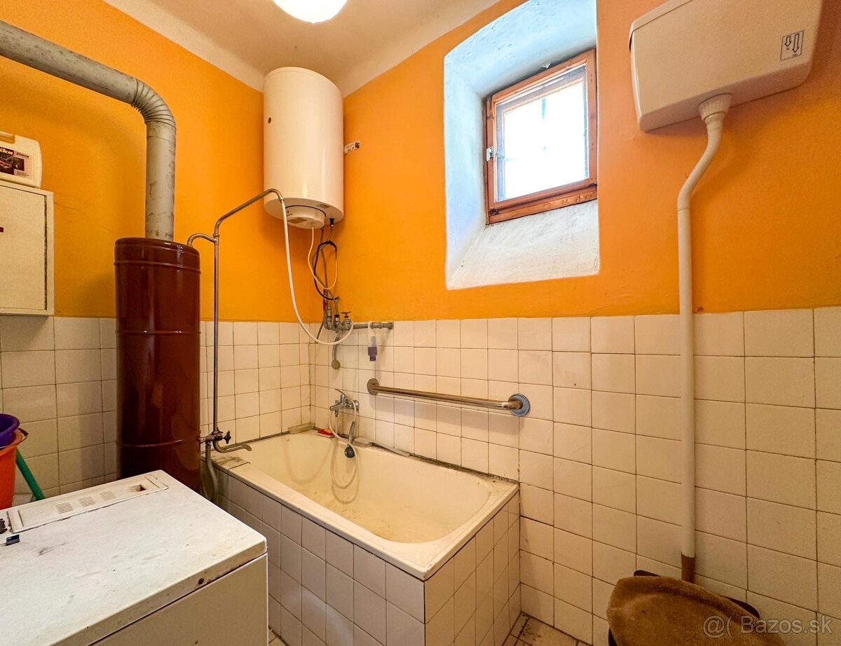 Rodinný dom v obci Hodruša-Hámre (Žarnovica) - 7